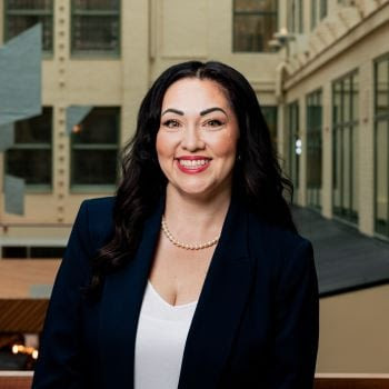 Caronlina Vargas, Econa